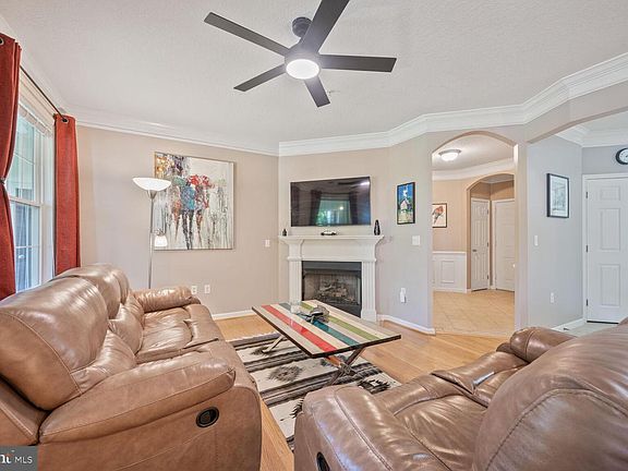 2nd image of 7 Booth St Unit 202