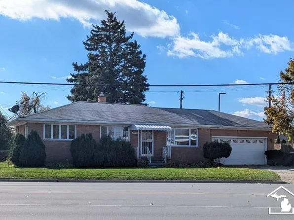 1261 Stewart Rd, Monroe, MI 48162