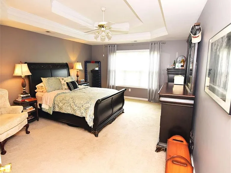 450 Running Fawn Dr — Photo 10
