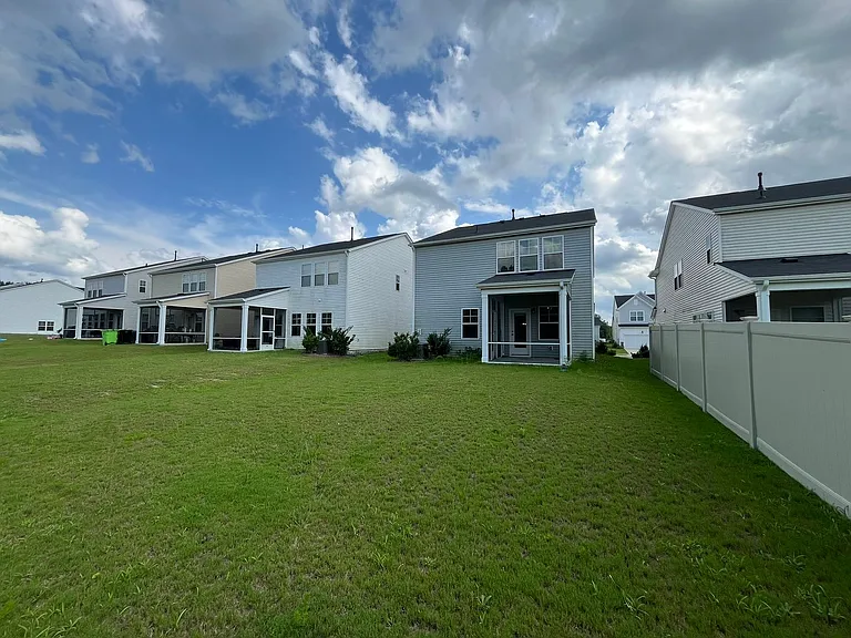 812 Cainhoy Ct — Photo 28