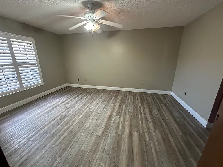2922 Mallorn Way — Photo 3