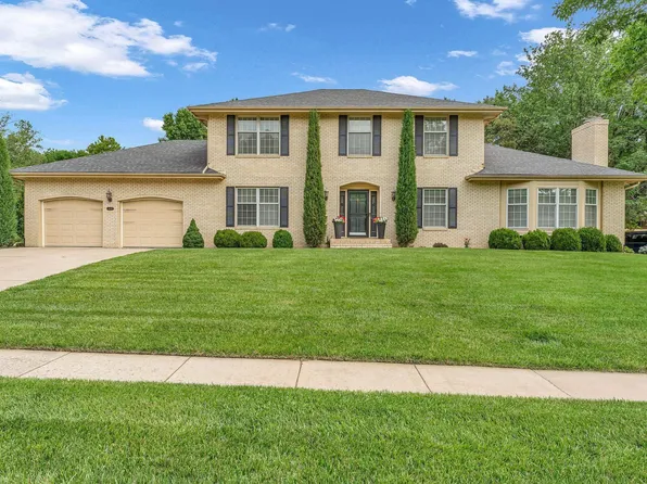 5828 SW Turnberry Ct, Topeka, KS 66614