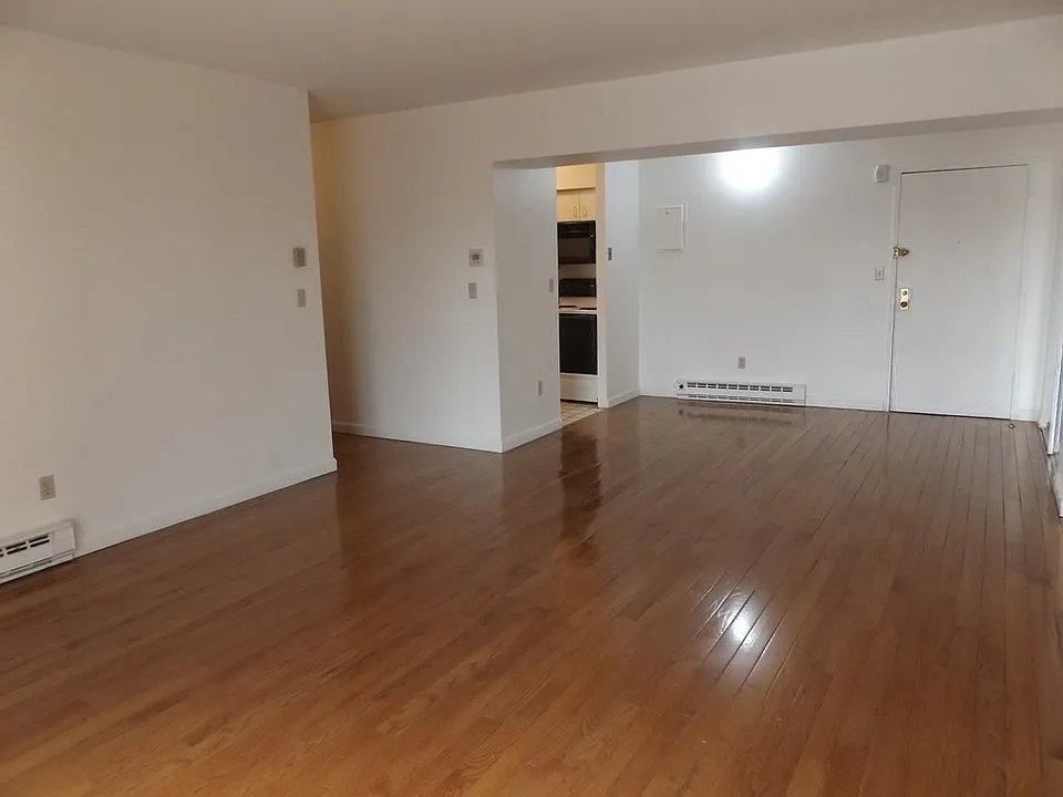 125 Pleasant St #608