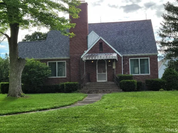 8314 S Walnut St, Daleville, IN 47334