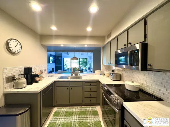 426 Forest Hills Dr, Rancho Mirage, CA 92270