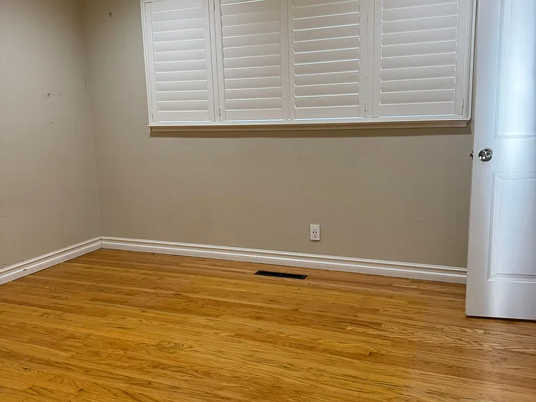 38267 Farwell Dr — Photo 11