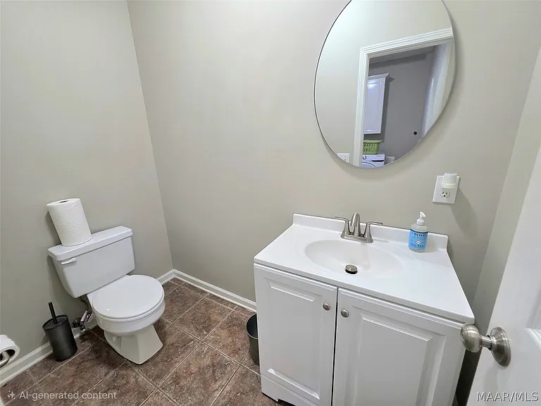 607 Forest Trl — Photo 12