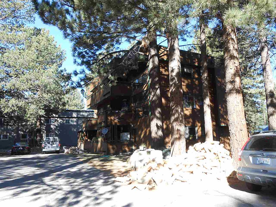 2nd image of 340 Chaparral Rd