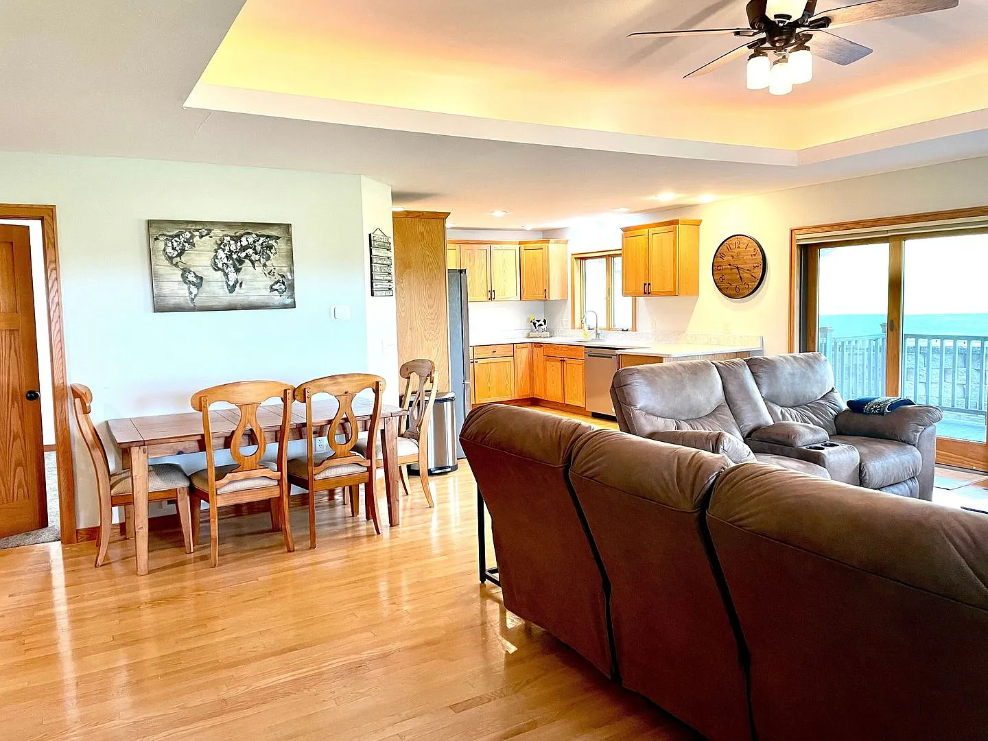 1210 Knower Ave — Photo 4