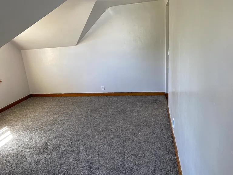 1202 S 11th Ave #2 — Photo 8