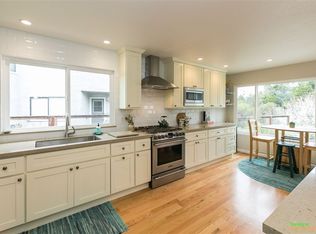 1667 Calypso Dr, Aptos, CA 95003