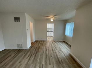 5433 Sepulveda Blvd APT 4, Van Nuys, CA 91411