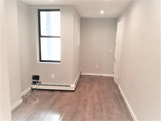 Rented by East Williamsburg Realty Inc | media 20