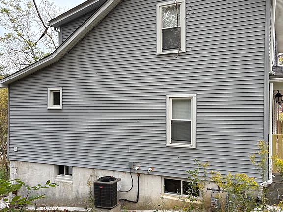 2nd image of 578 Millers Run Rd #A
