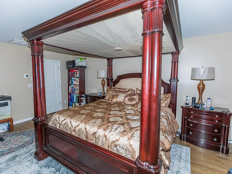 2922 Deep Cove Dr NW — Photo 20