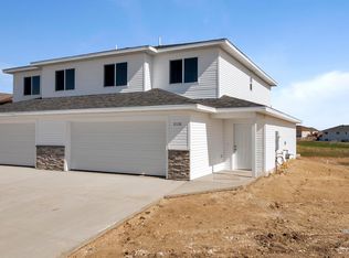 3110 8th St NE, Minot, ND 58703