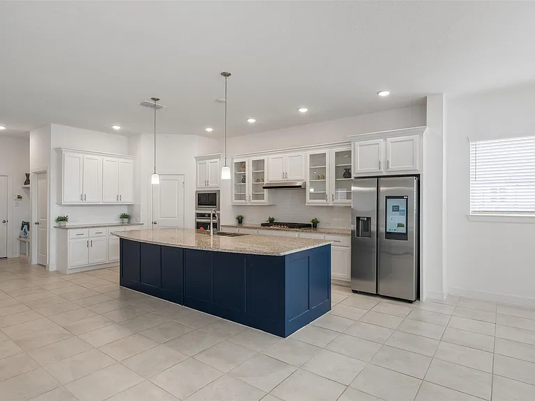 2211 Stone Lodge Ct — Photo 10