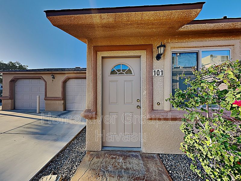 1st image of 2467 Tradewind Dr Unit 101