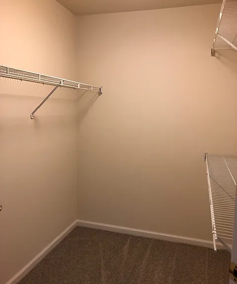 6868 N Green Bay Ave — Photo 10