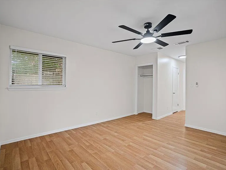 7603 Brookhollow Cv — Photo 17