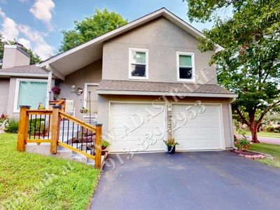 12744 W 108th St, Overland Park, KS, 66210