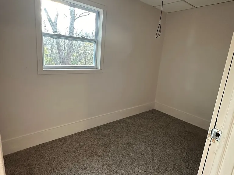 81 Main St #2 — Photo 7