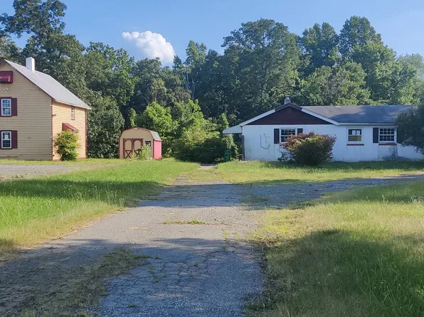 7301 Webster Ln, Fort Washington, MD 20744