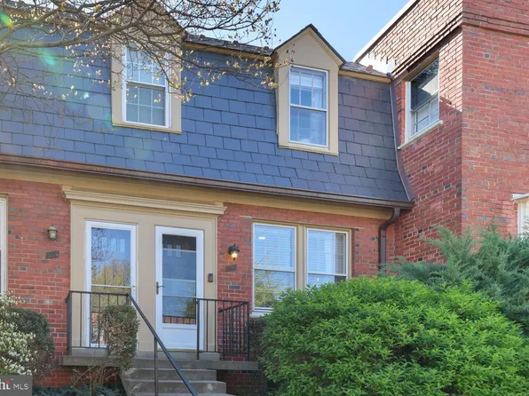 1300 S Cleveland St APT 364, Arlington, VA 22204