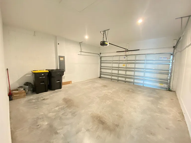 2182 Palm Tree Dr — Photo 12