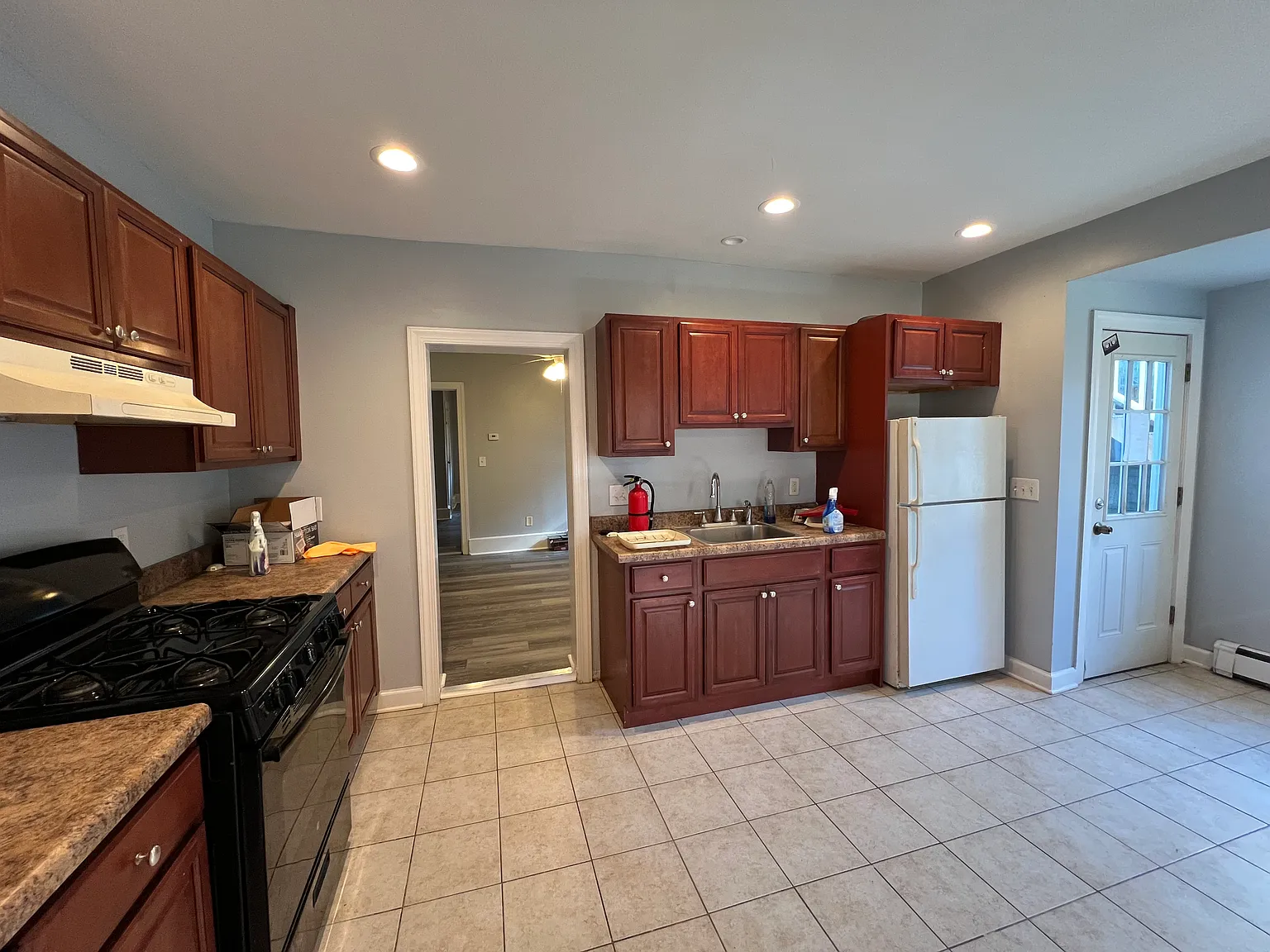 1 bed, $1,475 — Photo 2