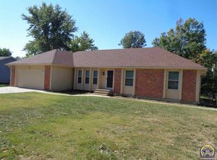2801 SW Westport Dr, Topeka, KS 66614