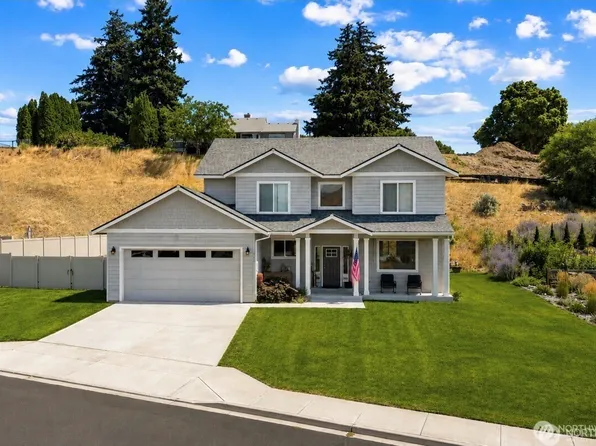 3113 NW Delcon Court, East Wenatchee, WA 98802