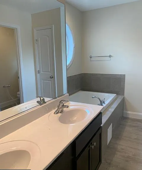 9208 Dayton Ave — Photo 16