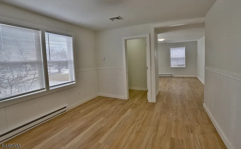 2 bed, 1.0 bath, $2,250 — Photo 4