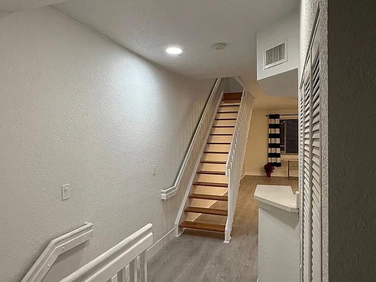 715 SW 148th Ave #610 — Photo 10
