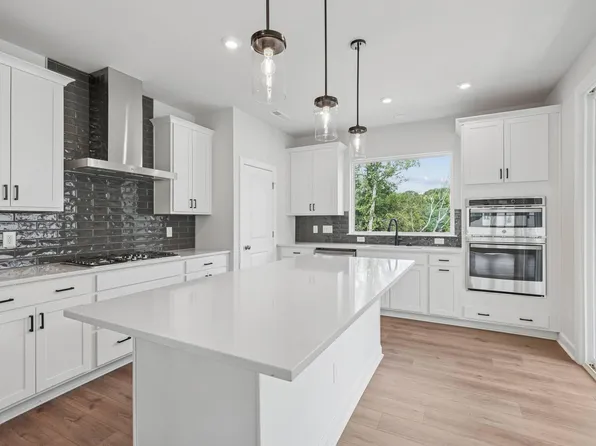 4706 Cypress Tree Ln, Raleigh, NC 27612