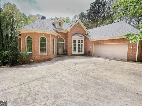 160 Clear Creek Valley Trl, Ellijay, GA 30536