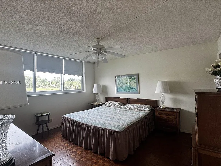 9423 S Hollybrook Lake Dr #203 — Photo 11