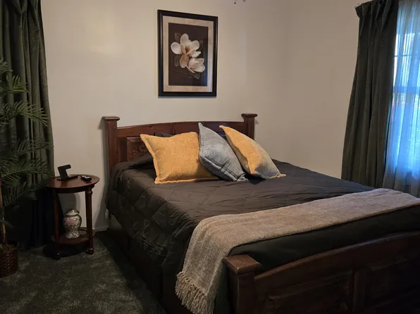 2483 El Sol Ave, Altadena, CA 91001