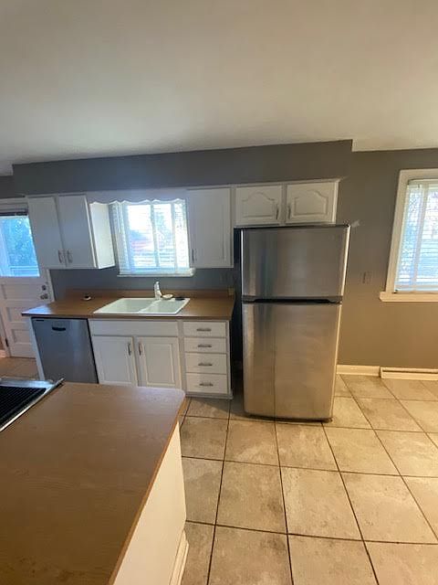 1st image of 85 Elmwood Dr
