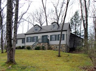200 Guinnwood Ln, Knoxville, TN 37922