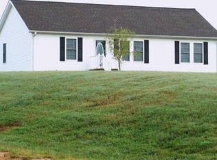 1134 Sandy Cross Rd, Reidsville, NC 27320