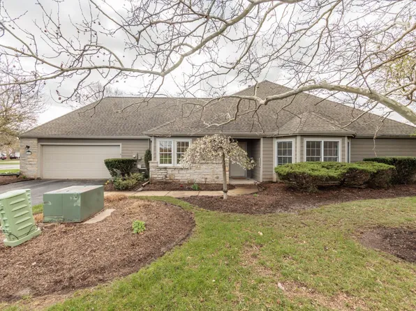 1418 Julianne Cir, Sandusky, OH 44870
