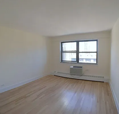 Rented by Citi Habitats | media 15