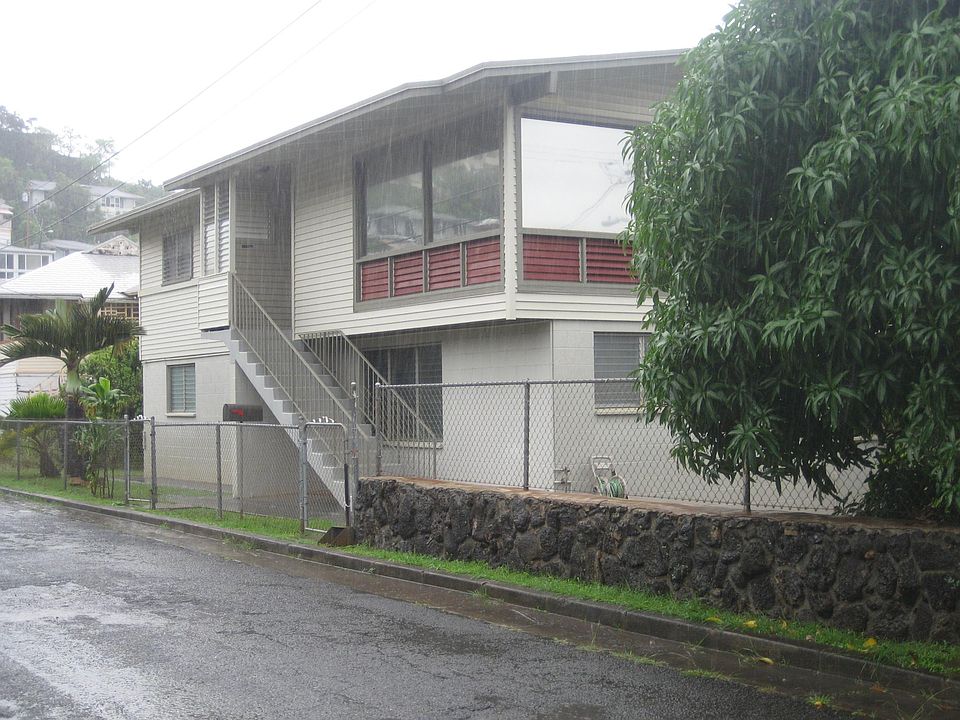 Side of the house where entry is located.