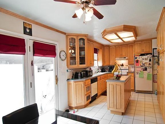 Clean modern kitchen