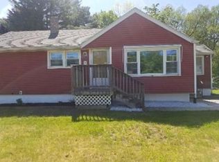 9 Bartlett St, Oxford, MA 01540