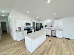 1835 E 20th Ave, Apache Junction, AZ 85119