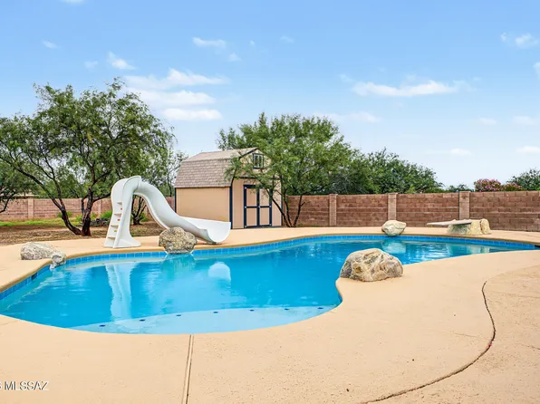 7324 W Timberleaf Dr, Tucson, AZ 85757