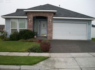 186 NE 12th St, Hermiston, OR 97838